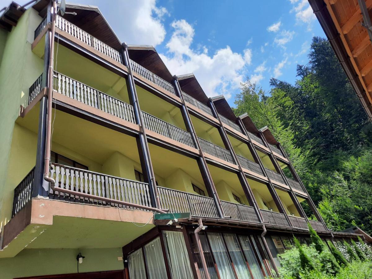 Ezio House Hotel Тимишос Екстериор снимка