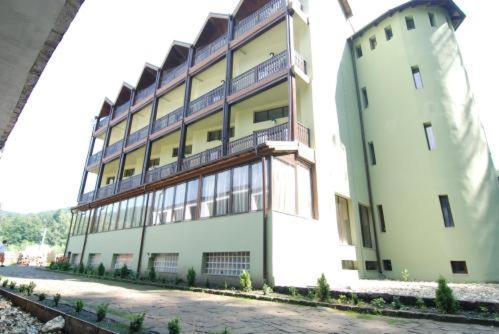 Ezio House Hotel Тимишос Екстериор снимка